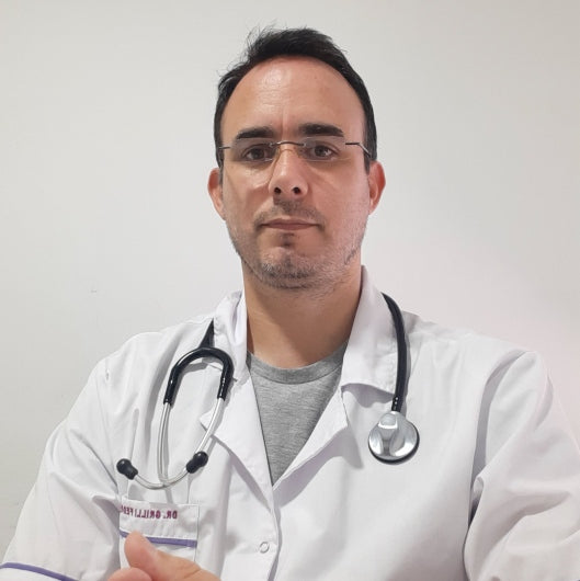 <em><strong>Dr. Andrés Salvatierra - Médico Clínico</strong></em>